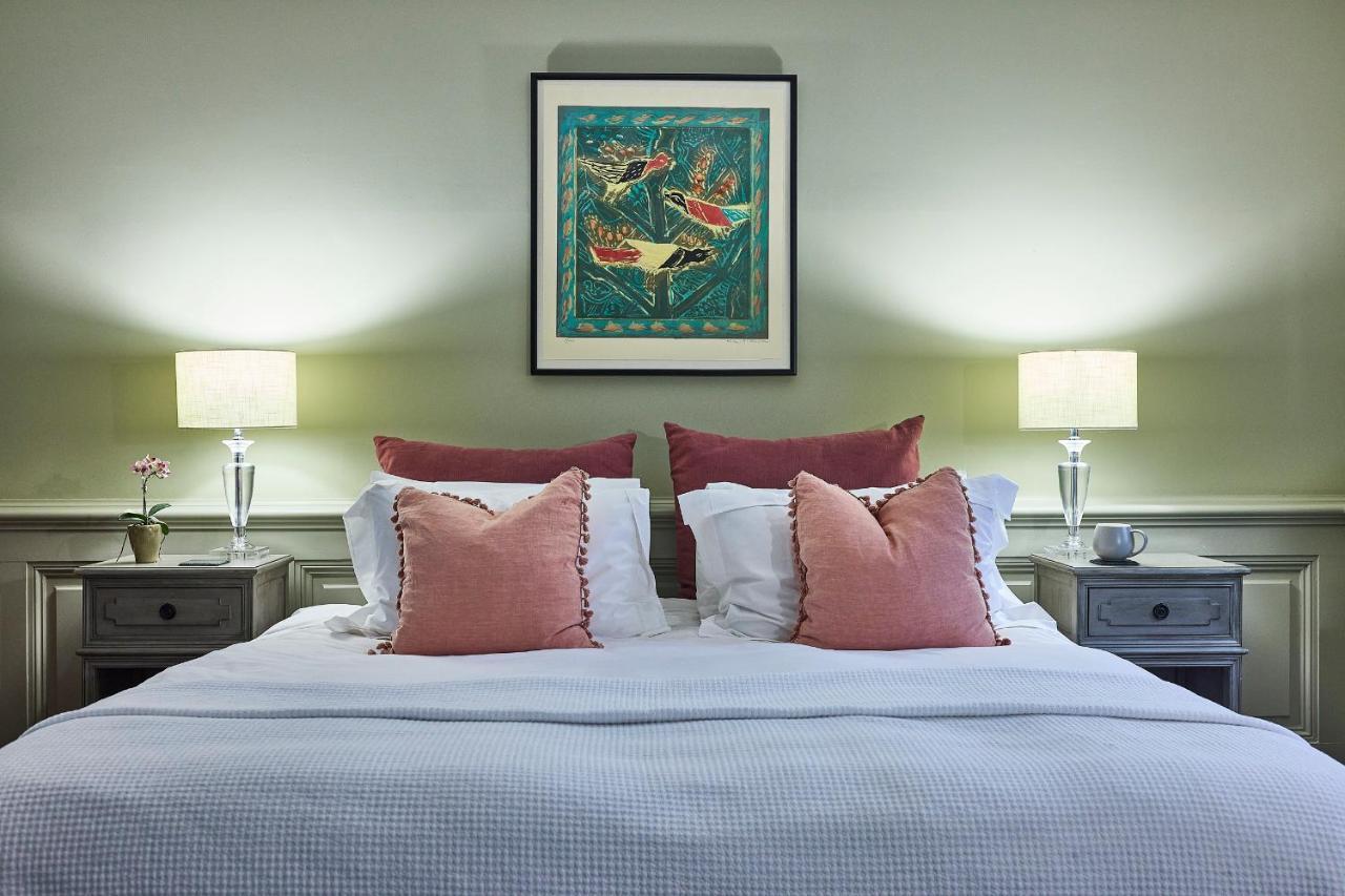 The Mistley Thorn Hotel Luaran gambar