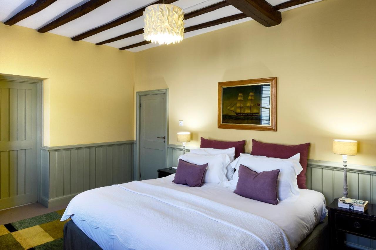 The Mistley Thorn Hotel Luaran gambar