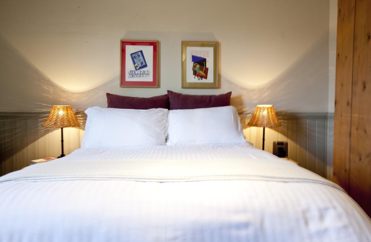 The Mistley Thorn Hotel Luaran gambar